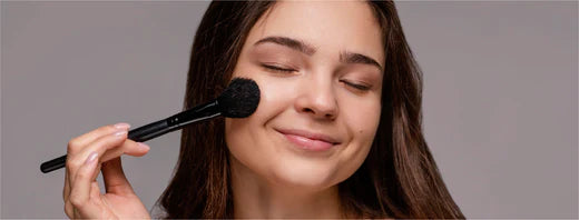 ¡Potencializa tu belleza con el maquillaje!